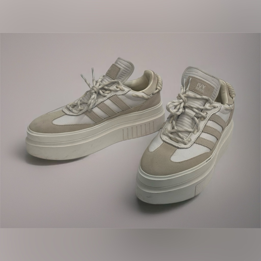 Ivy Park x adidas Women’s Cream and White Platform Sneakers